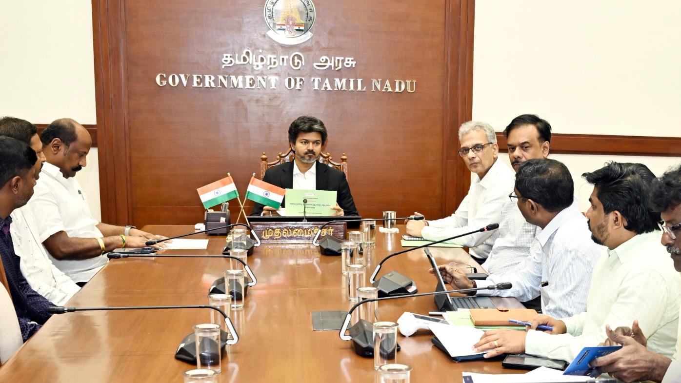 'வெற்றிப் பயணம்' திட்டம்: முதலமைச்சர் விஜய் முக்கிய ஆலோசனை!