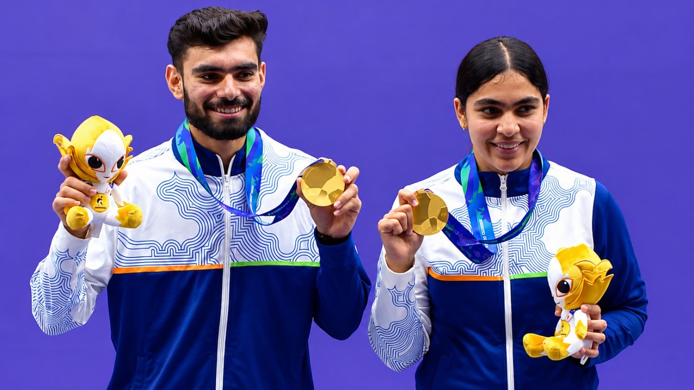 ஆசிய விளையாட்டில் இந்தியாவுக்கு 2-வது தங்கம் – 10 மீட்டர் ஏர் பிஸ்டல் கலப்பு அணியில் சுருச்சி, கமல்ஜீத் சாதனை