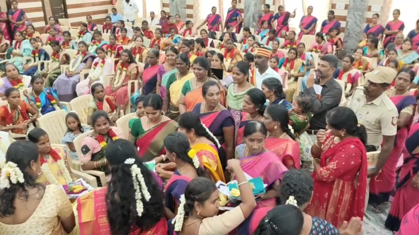 தேசிய ஊட்டச்சத்து மாத விழா – உணவுப்பொருட்கள் கண்காட்சியை தொடங்கி வைத்த ஆட்சியர் மிருணாளினி