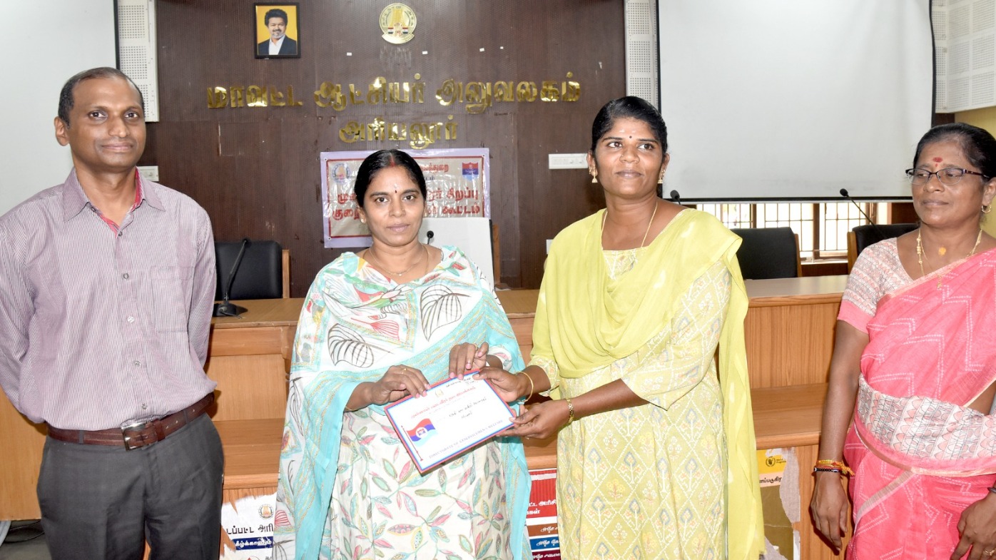 முன்னாள் படைவீரர்கள் குறைதீர்க்கும் கூட்டத்தில் ரூ.39,990 மதிப்பில் நலத்திட்ட உதவிகள் வழங்கல்