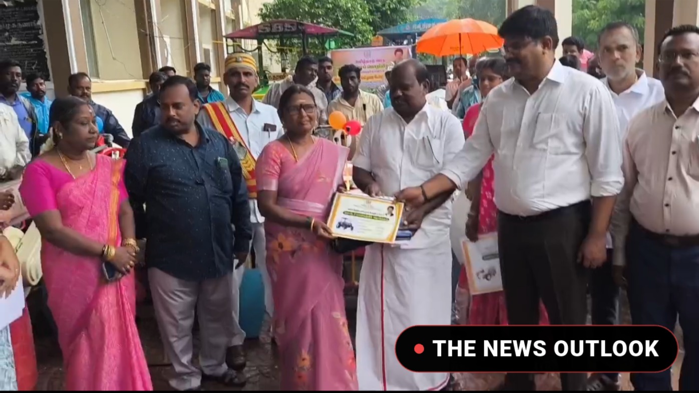 விவசாயிகளுக்கு ரூ.59.89 லட்சம் மதிப்பில் வேளாண் இயந்திரங்கள் வழங்கல்!