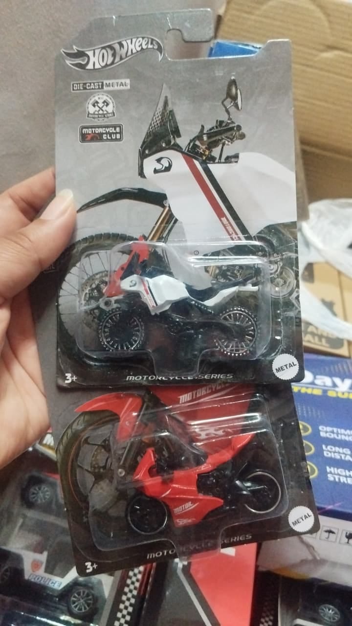 Hotwheels Die-Cast Metal Bike Models