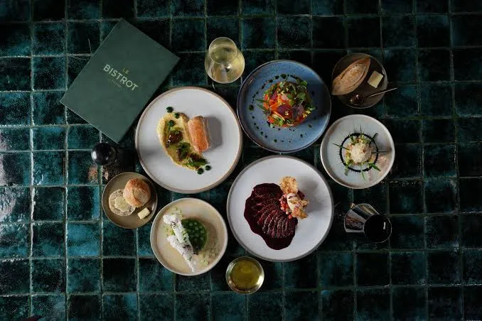 Bistro Palmier — ambiance 1