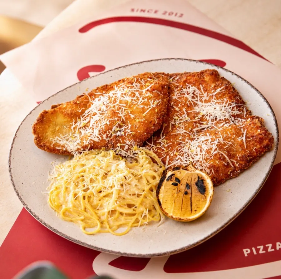 Pinocchio Restaurant — ambiance 3