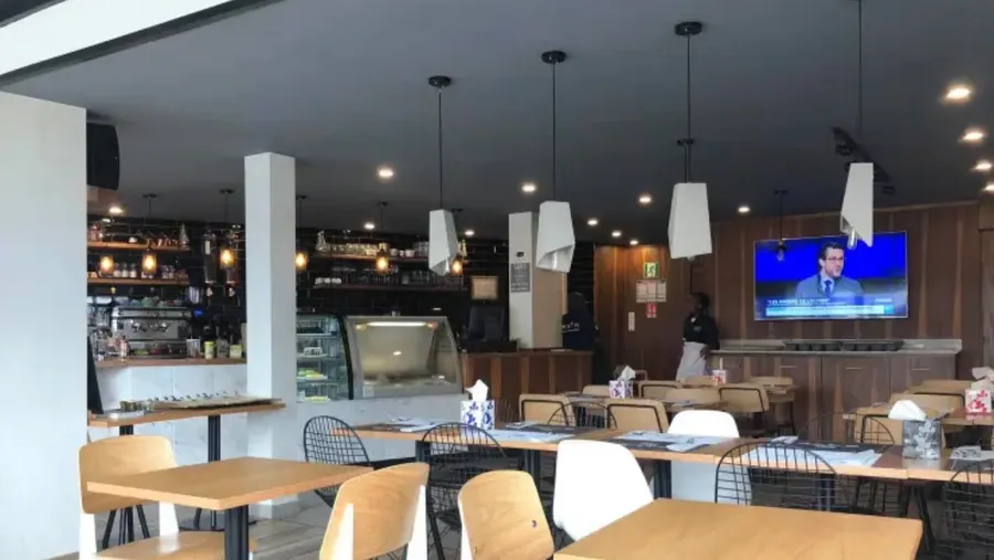 Salle principale — SAM'S CAFE & KITCHEN