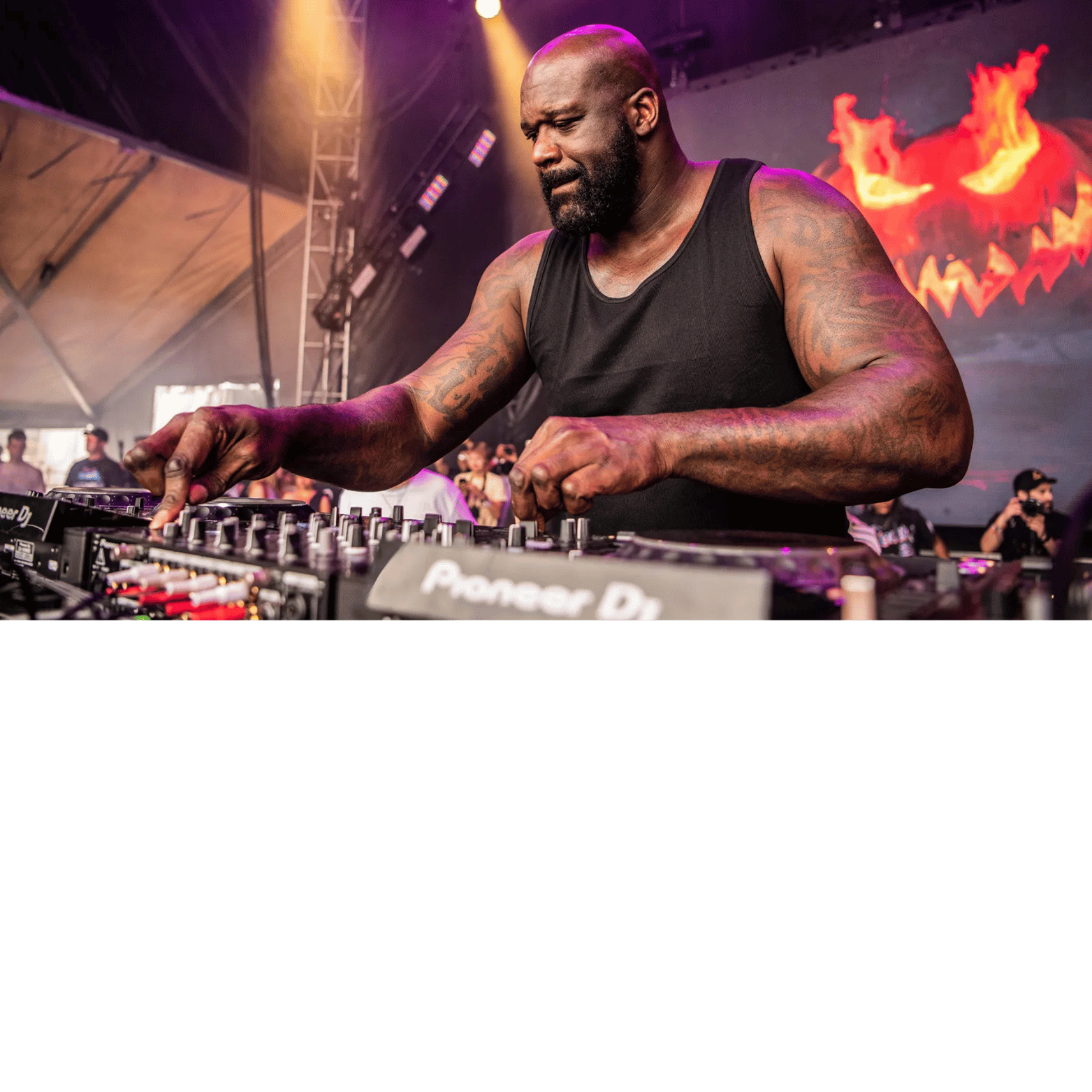 Photo of Shaquille O'Neal (DJ Diesel)