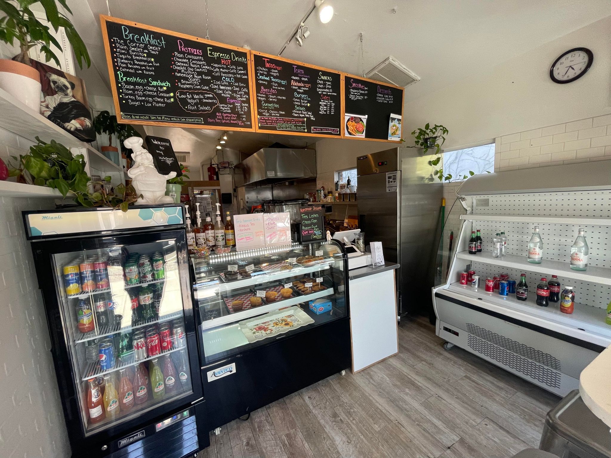 The corner cafe and restaurant-slide Image