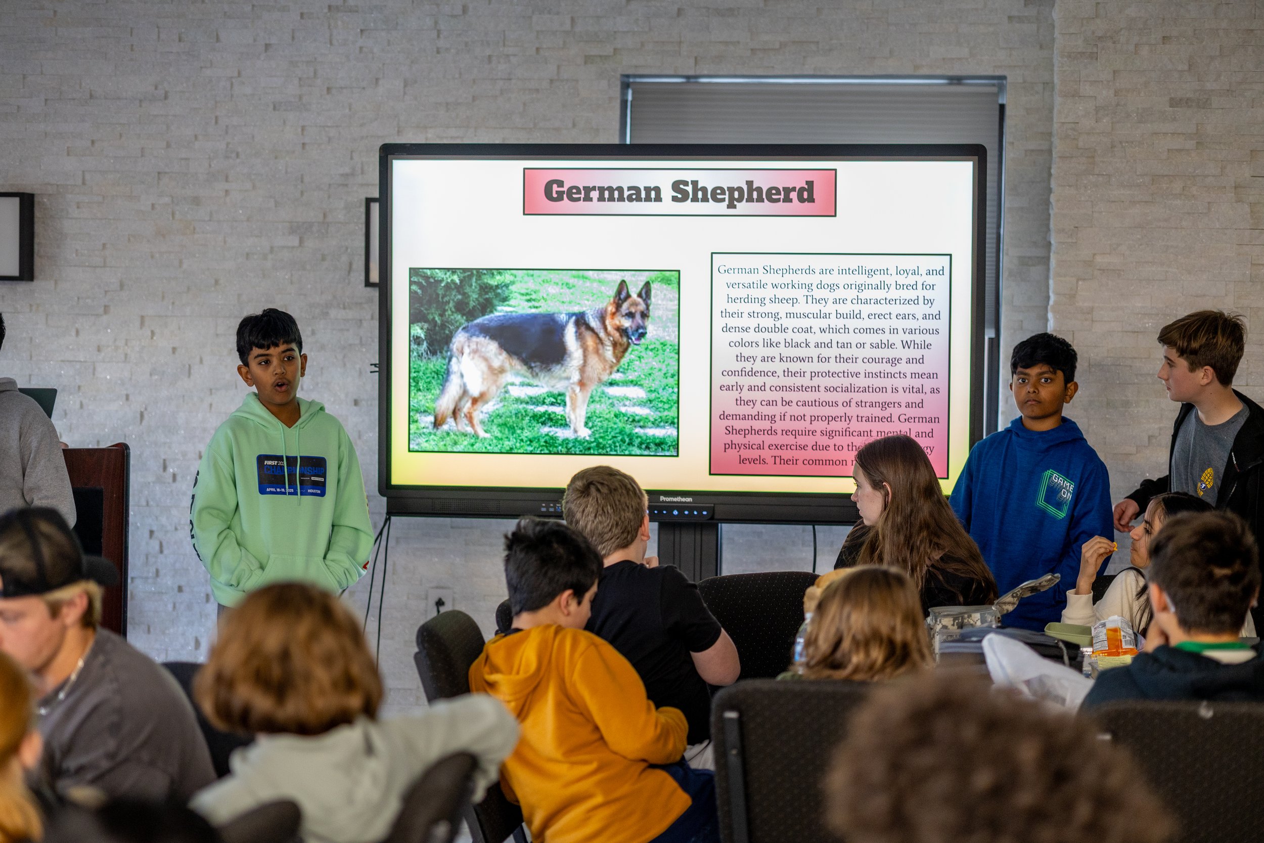 One Hundred Middle School Students Participate in The DataJam Workshop