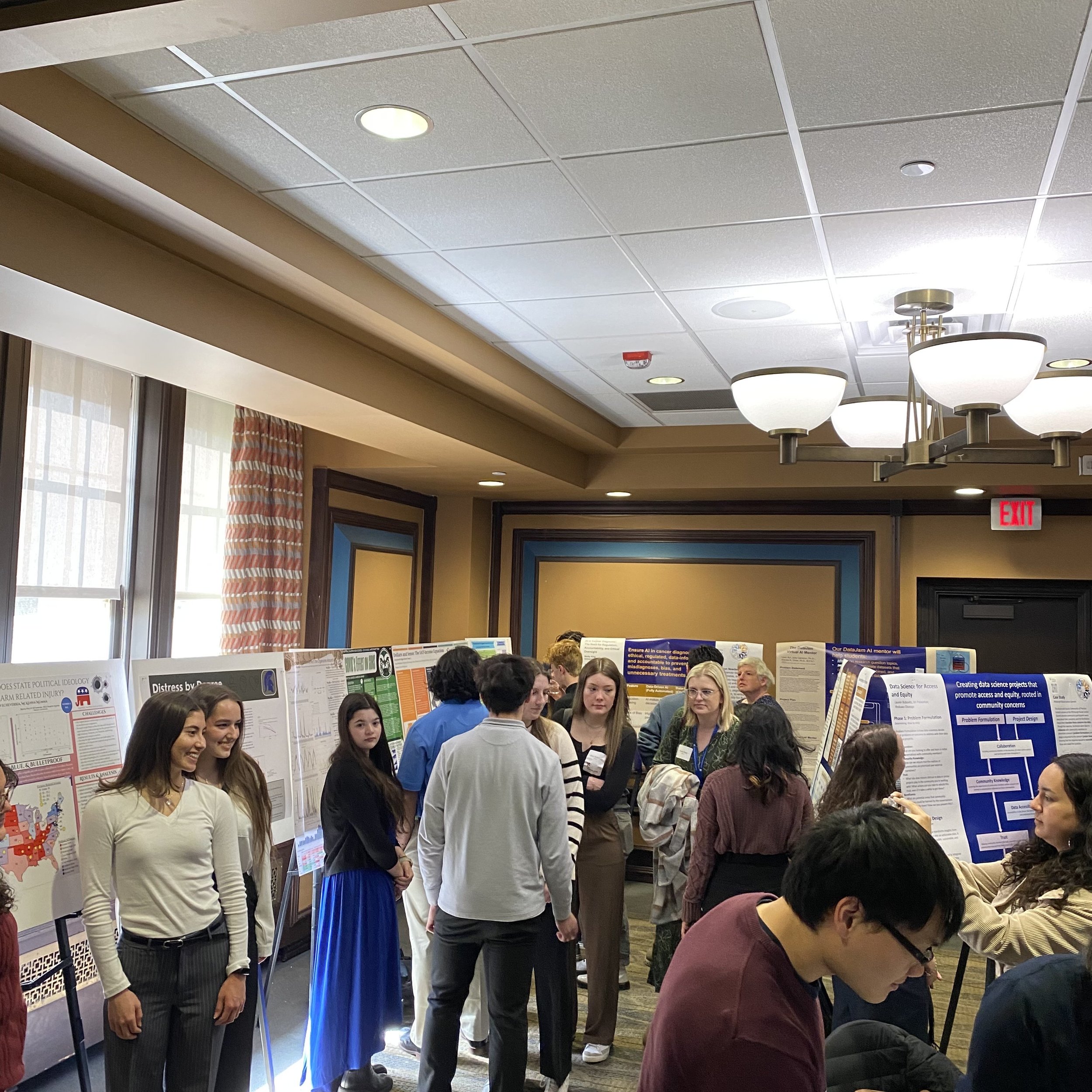 Pennsylvania DataJam Teams Present at Pitt Data Science Day 2025