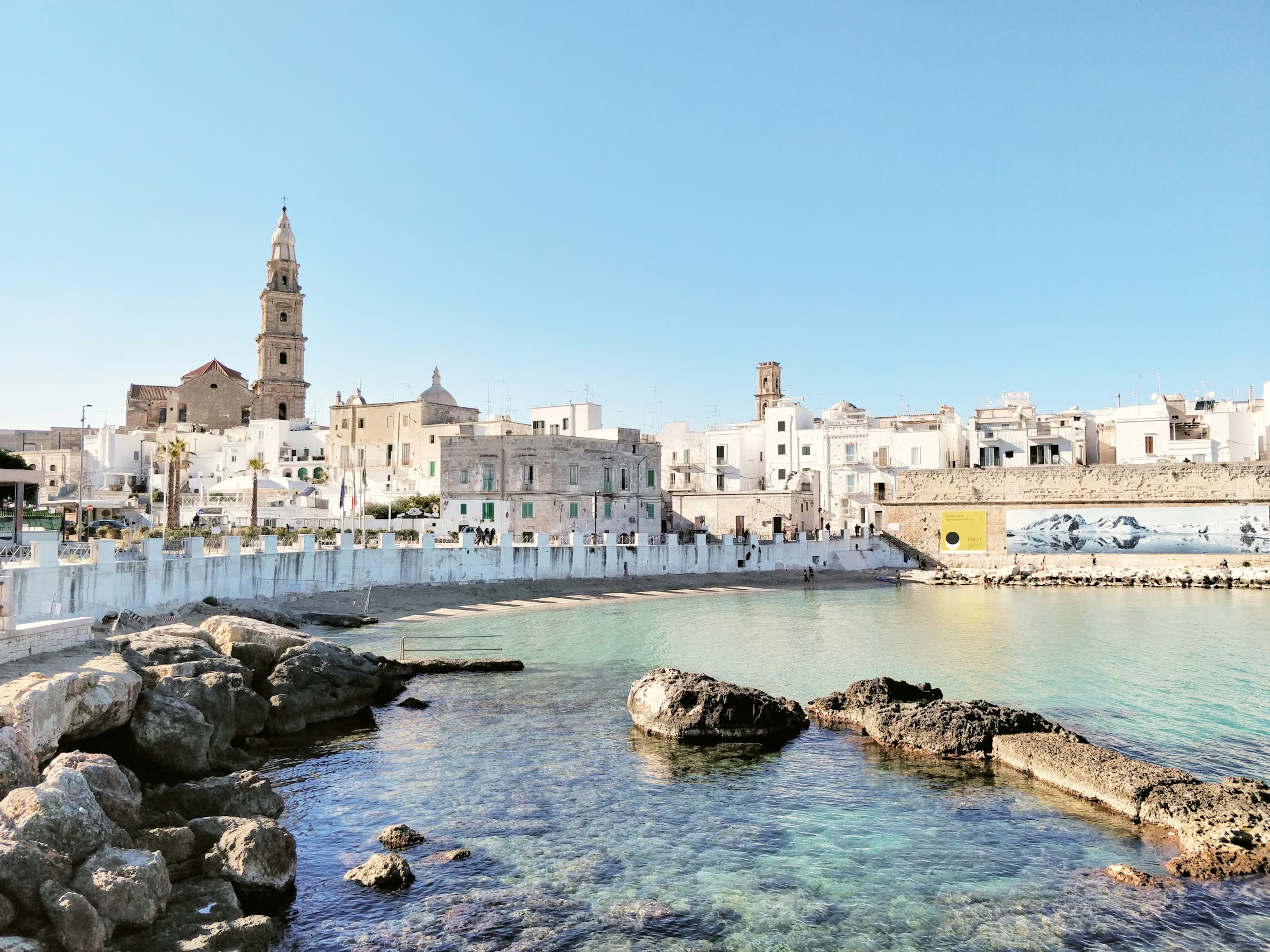 Main view of Bari