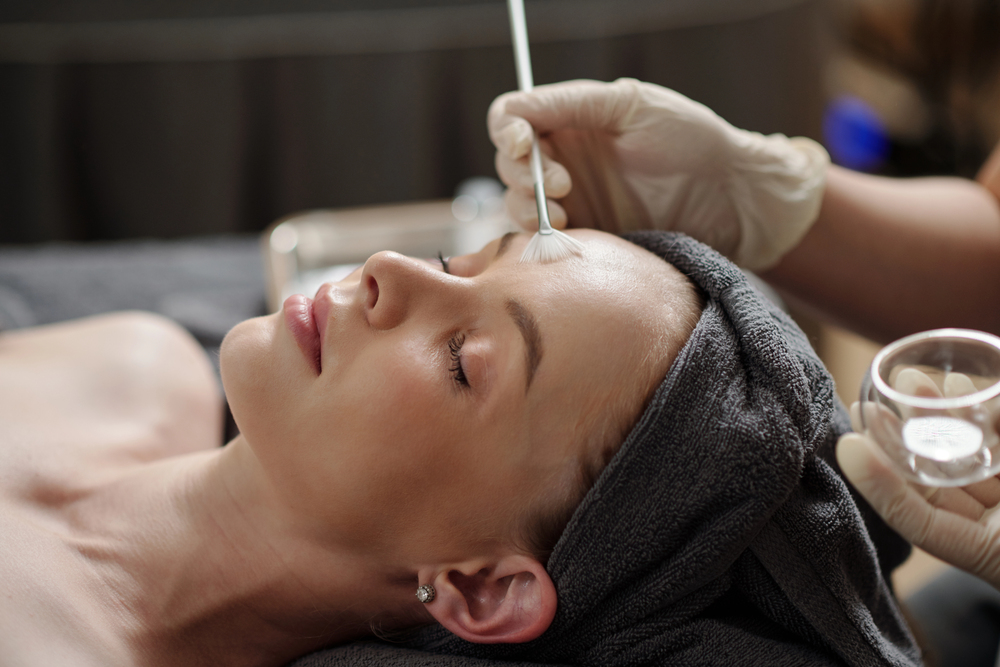 Chemical Peel Facials: Complete Guide to Fresh, Glowing Skin