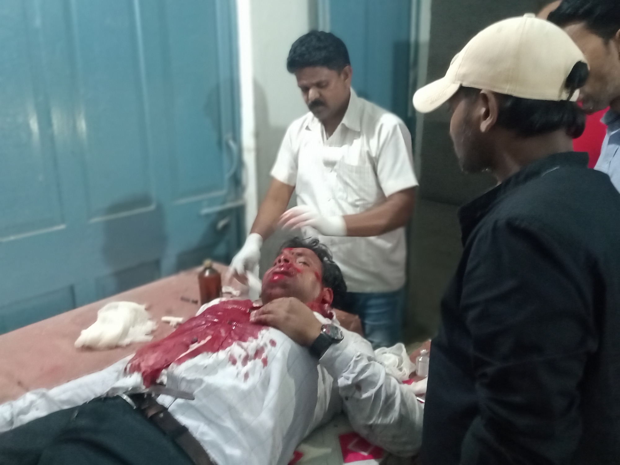 सड़क दुर्घटना में एचडीएफसी कर्मचारी की मौत,एक घायल