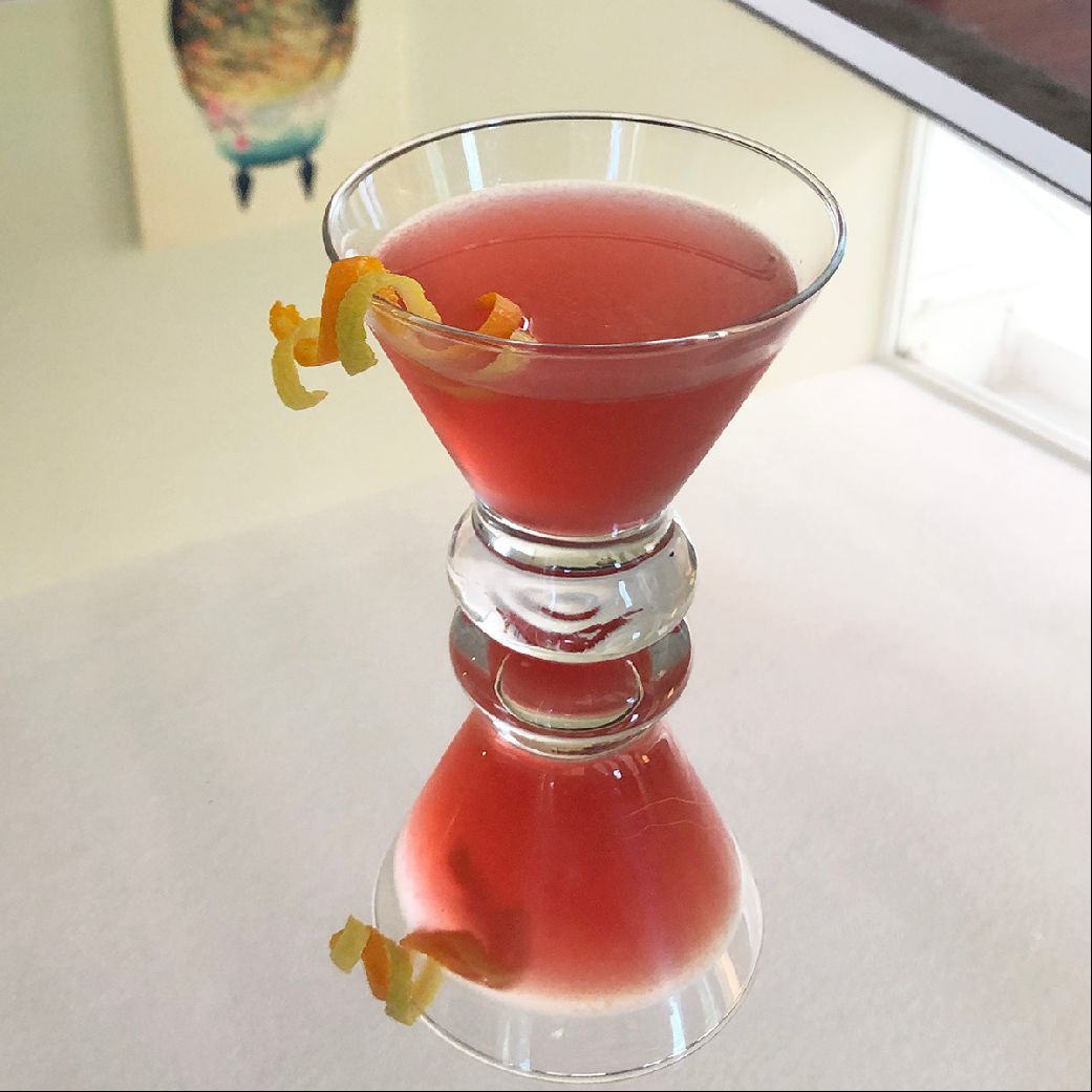 It was Cosmopolitan Day and the anniversary of My Neighbor Totoro, so I made a Cosmopolitan with yuzu juice and yuzu liqueur as a nod to Totoro's Japanese home. Don't worry. You can still drink it while watching Sex in the City.
