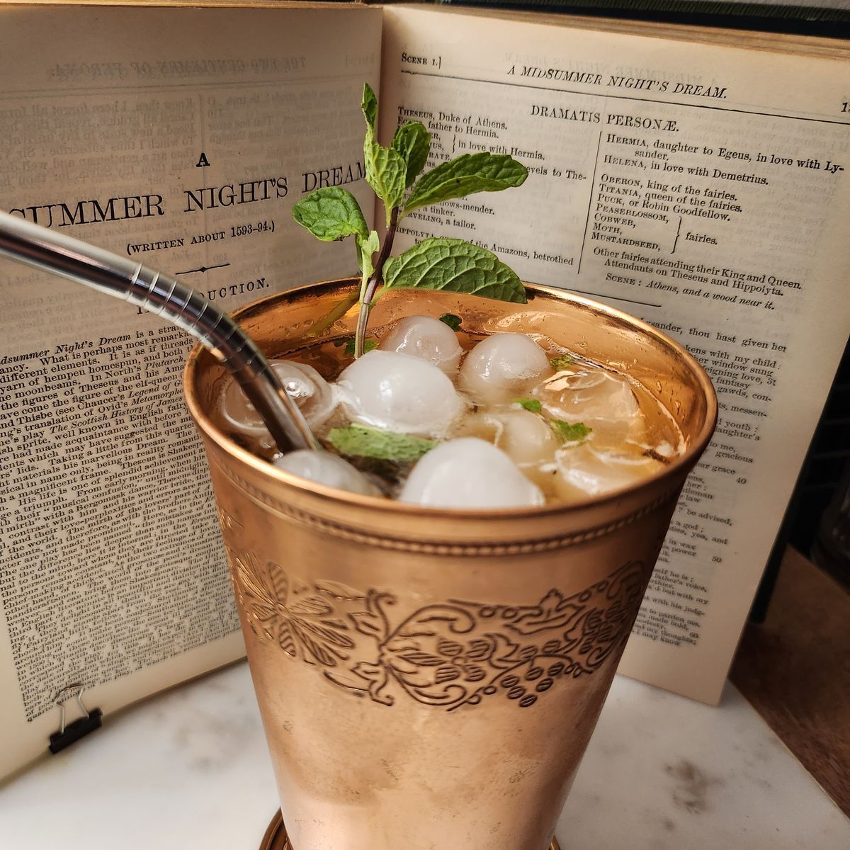 A heady take on a mint julep, named for
one of Shakespeare's well-known early plays.