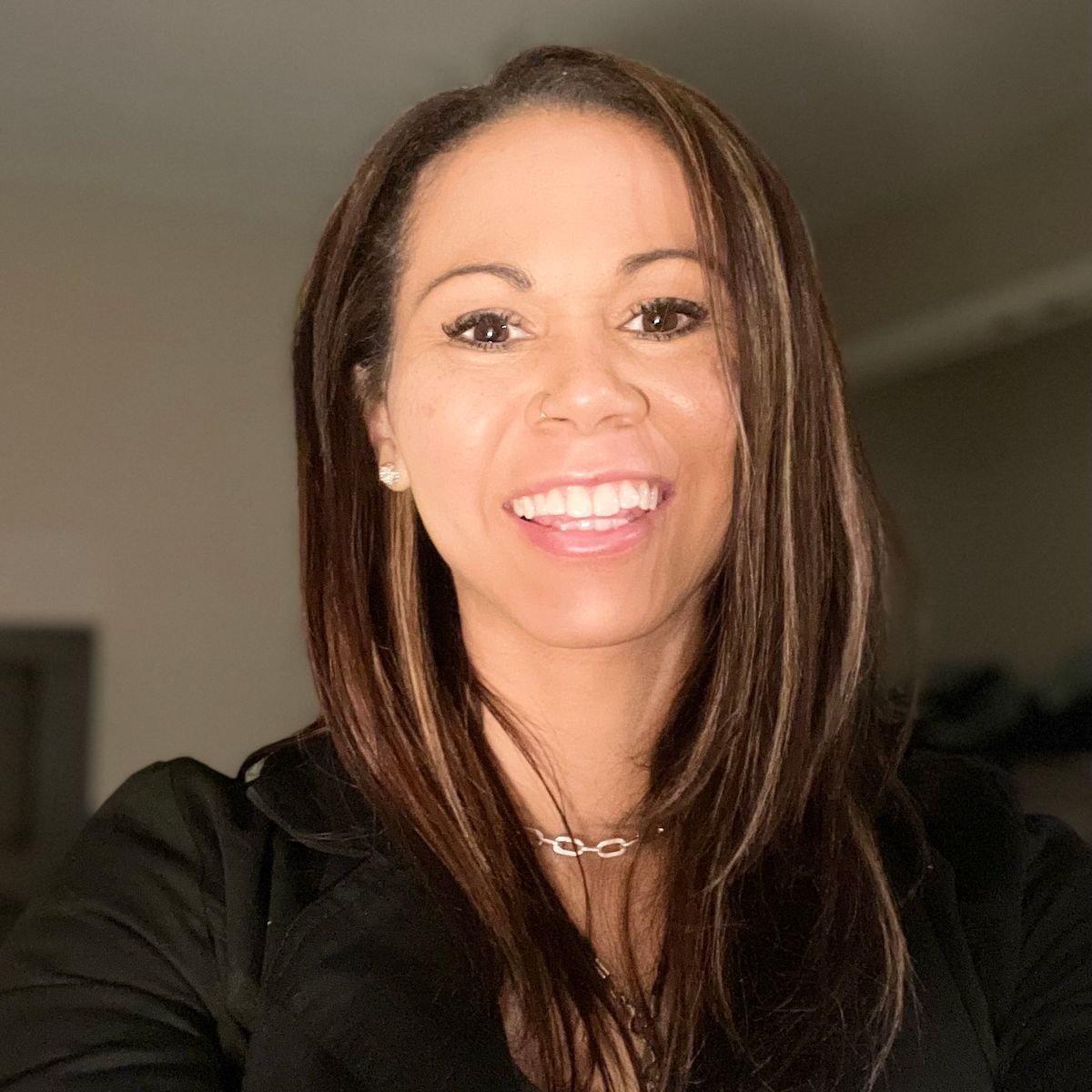 Anna Scott, RN