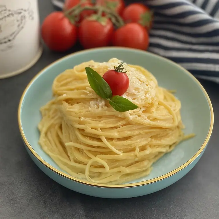 Kremalı Tavuklu Spagetti