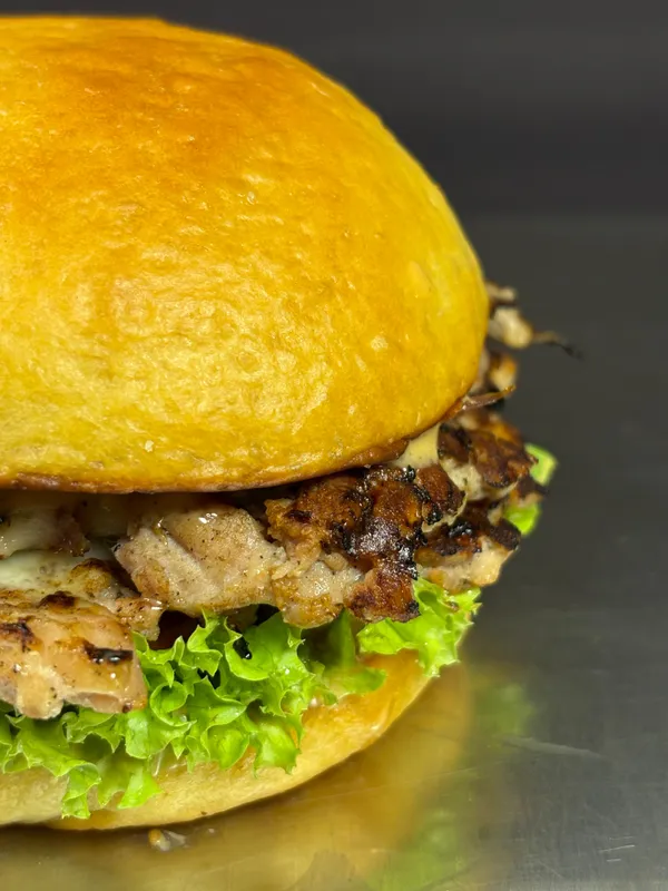 Double Smash Chicken Cheeseburger — photo 1