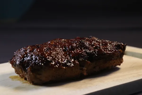 Classic Glazed Beef Meatloaf — photo 1