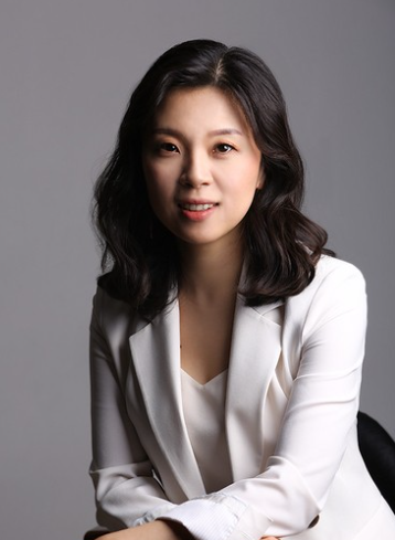 엄미나