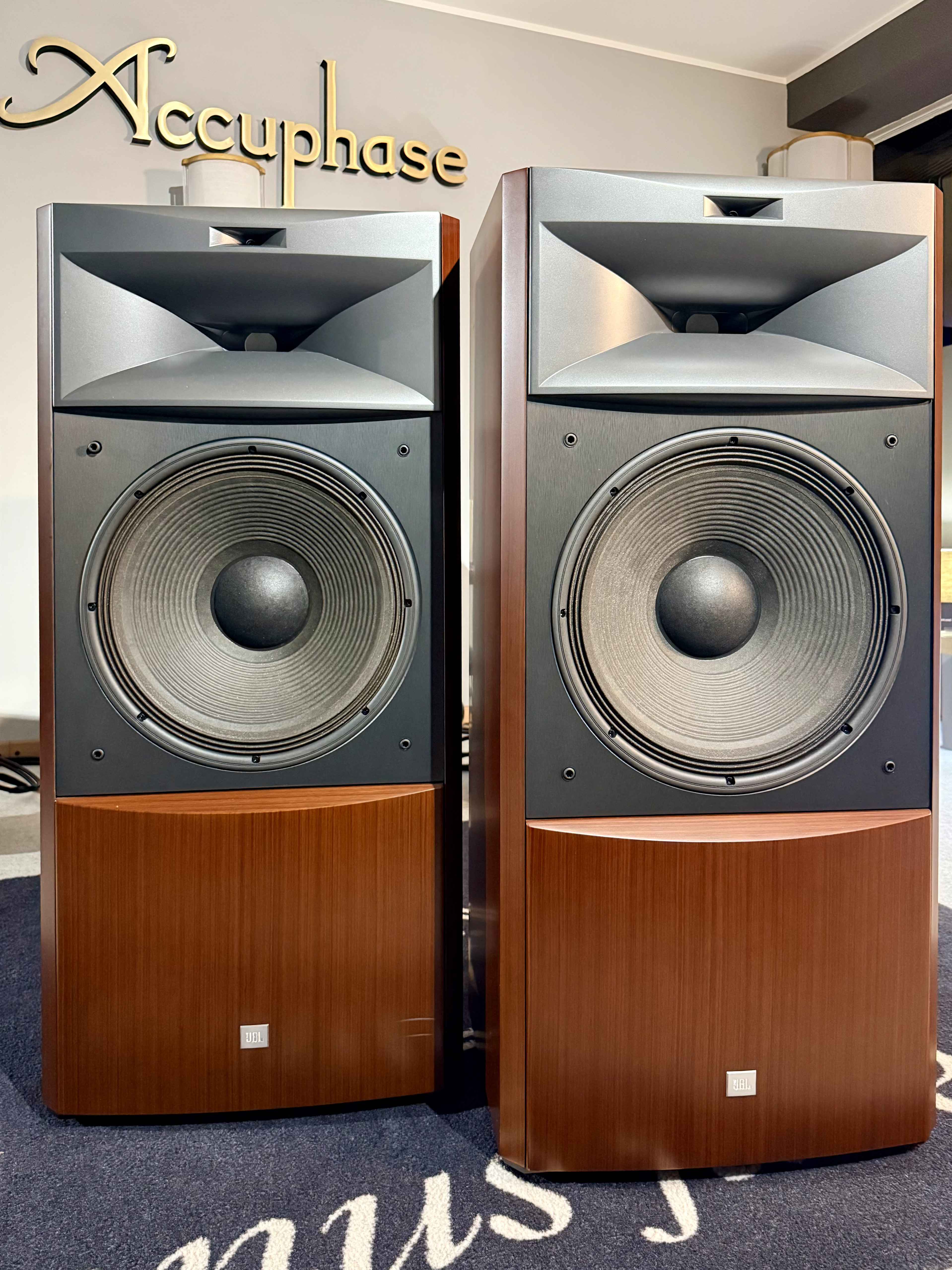 JBL S4700