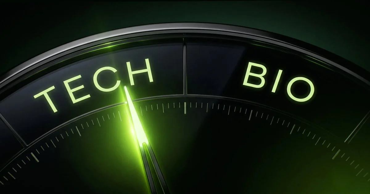 TECH와 BIO 사이를 가리키는 다이얼