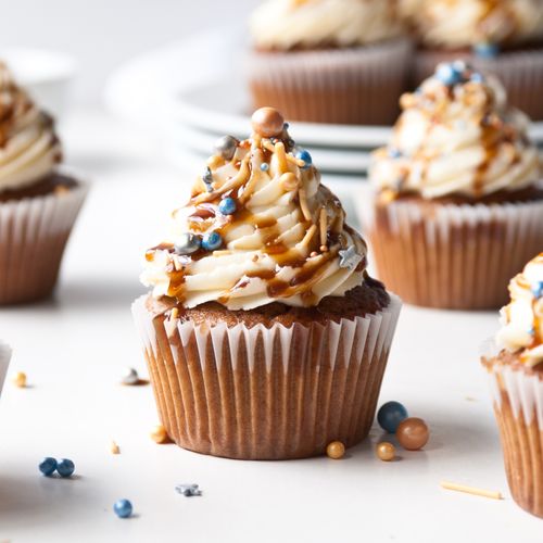 Tofee Cupcakes with Salted Caramel Sauce Recipe - TheVeganKind