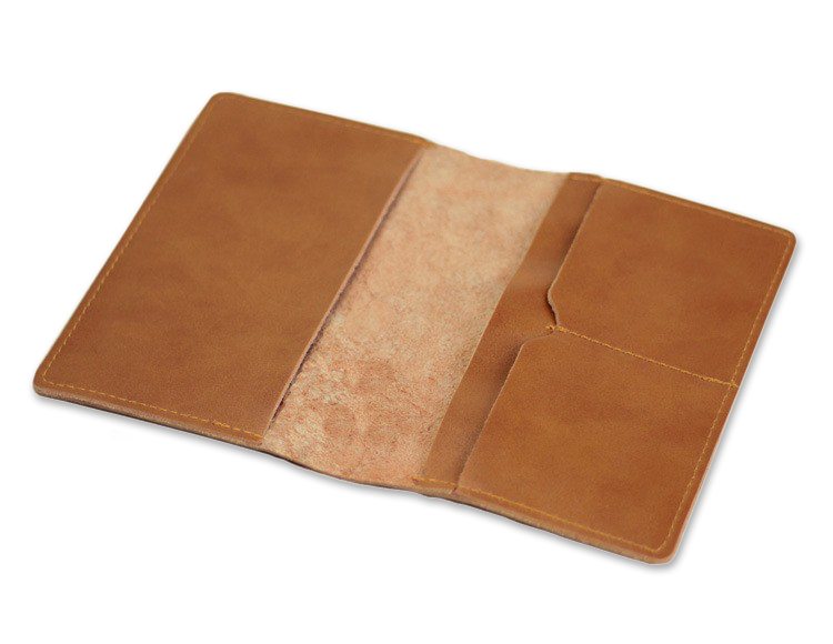 HandmadegenuineleatherpassportcoversoftvintagethecoverofthepassportholderWholesaleCardIDHoldersFreeShipping