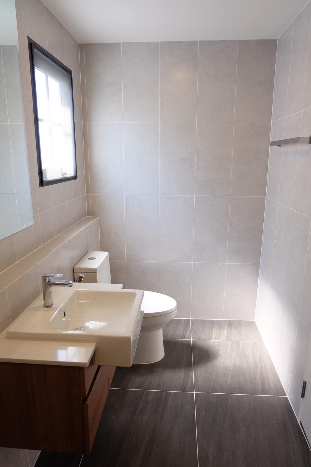 4 Bedroom House For Rent in Bang Kaeo, Bang Phli, Samut Prakan - Image 4