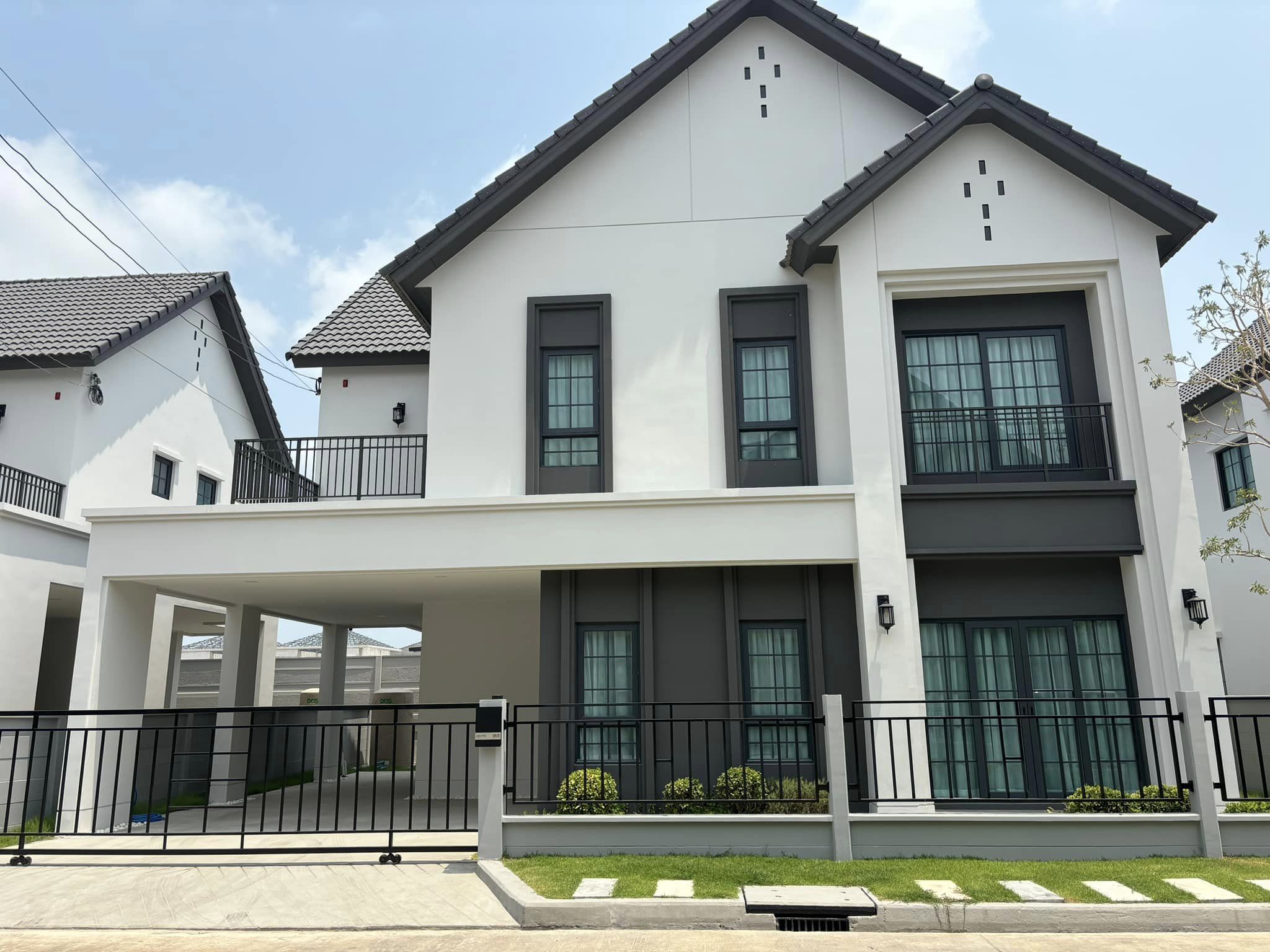 4 ห้องนอน บ้านเดี่ยว สำหรับเช่า ใน บางแก้ว, บางพลี, สมุทรปราการ - Image 1