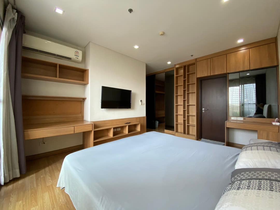 Le Luk Condominium - Image 6
