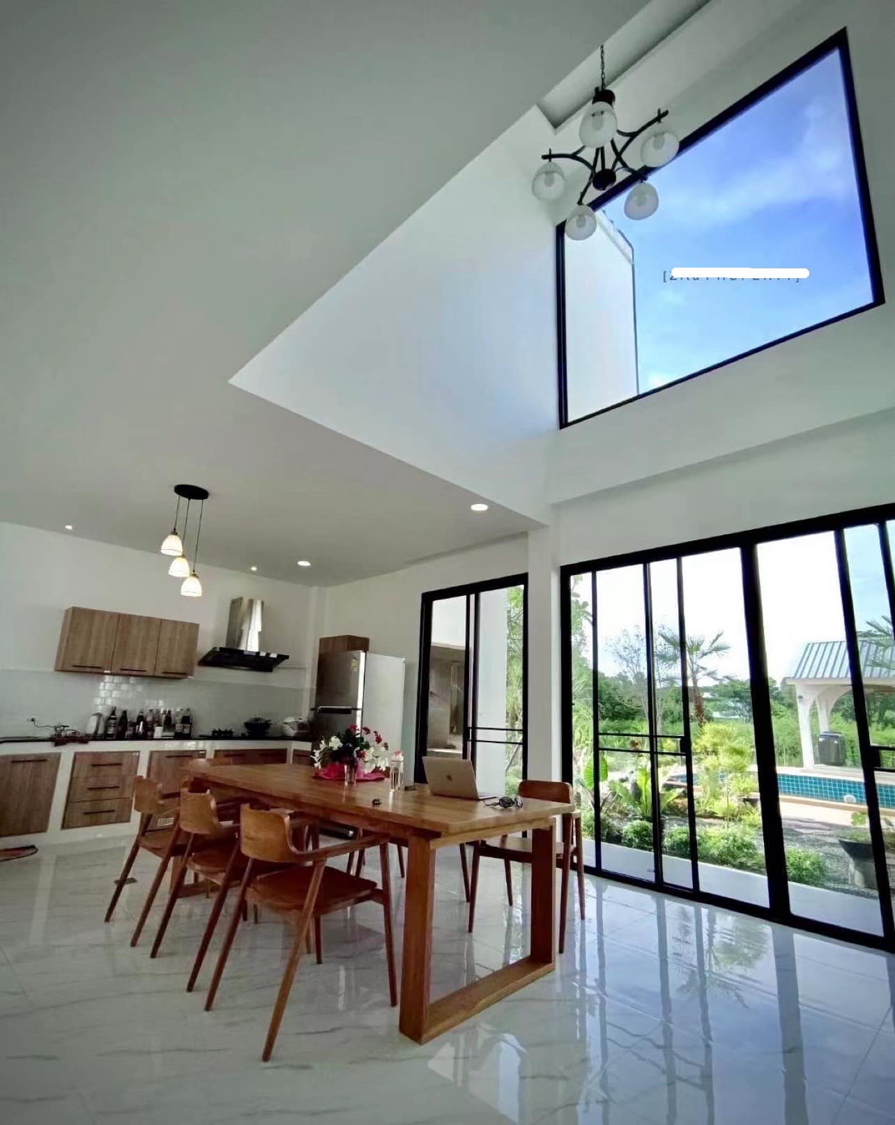 3 卧室 独立房屋 在 - Image 3