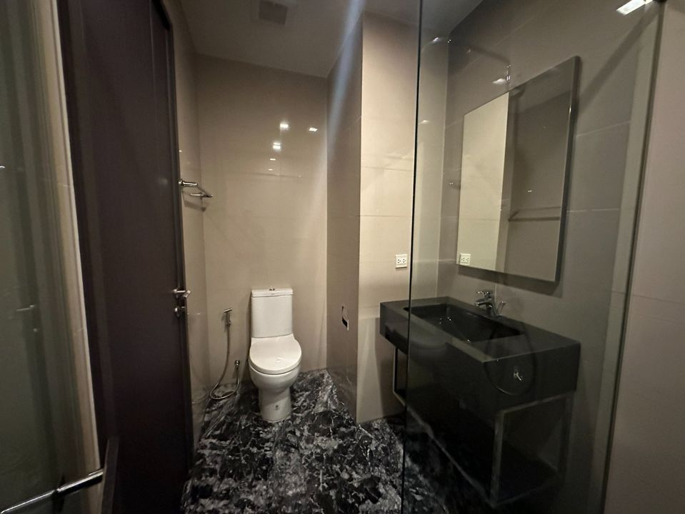 The Edge Sukhumvit 23 - Image 4