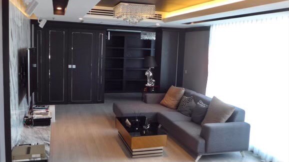 3 ห้องนอน คอนโด สำหรับขาย ใน คลองเตยเหนือ, วัฒนา, กรุงเทพมหานคร - Image 1