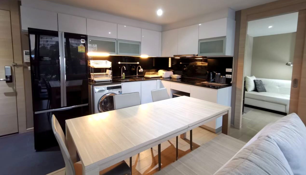 Klass Silom Condo - Image 6