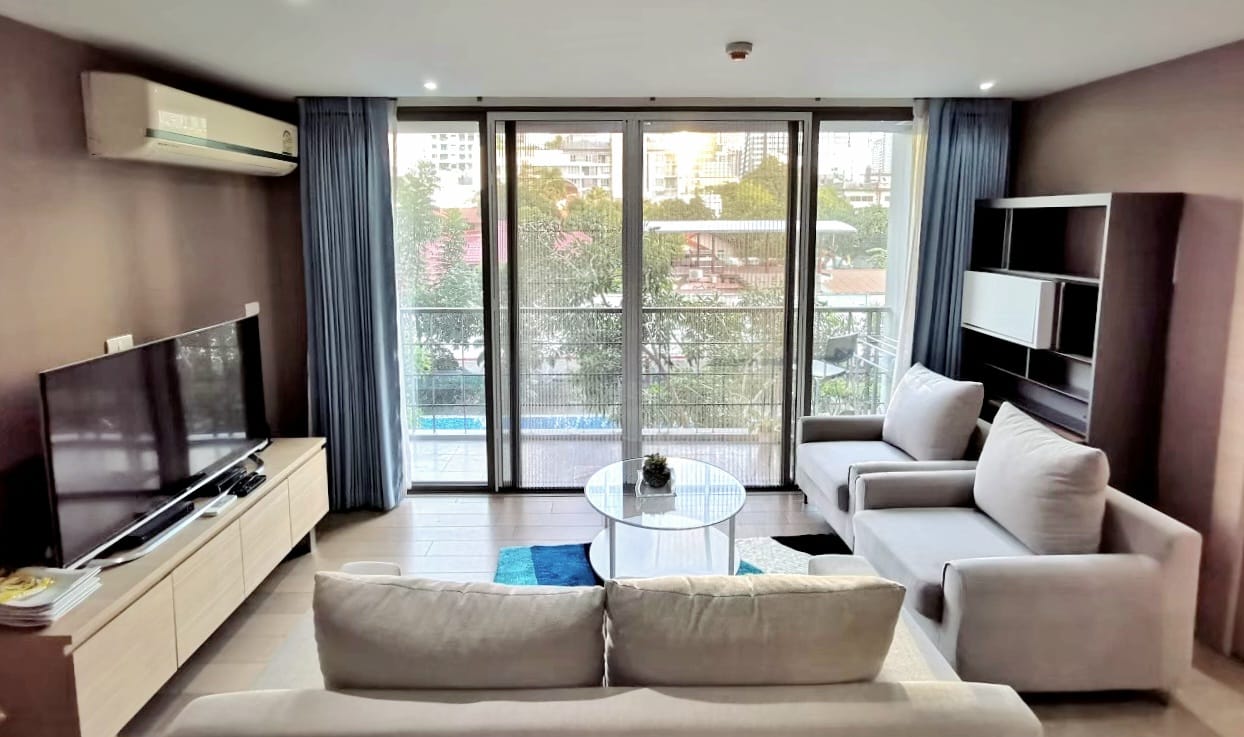 Klass Silom Condo - Image 3
