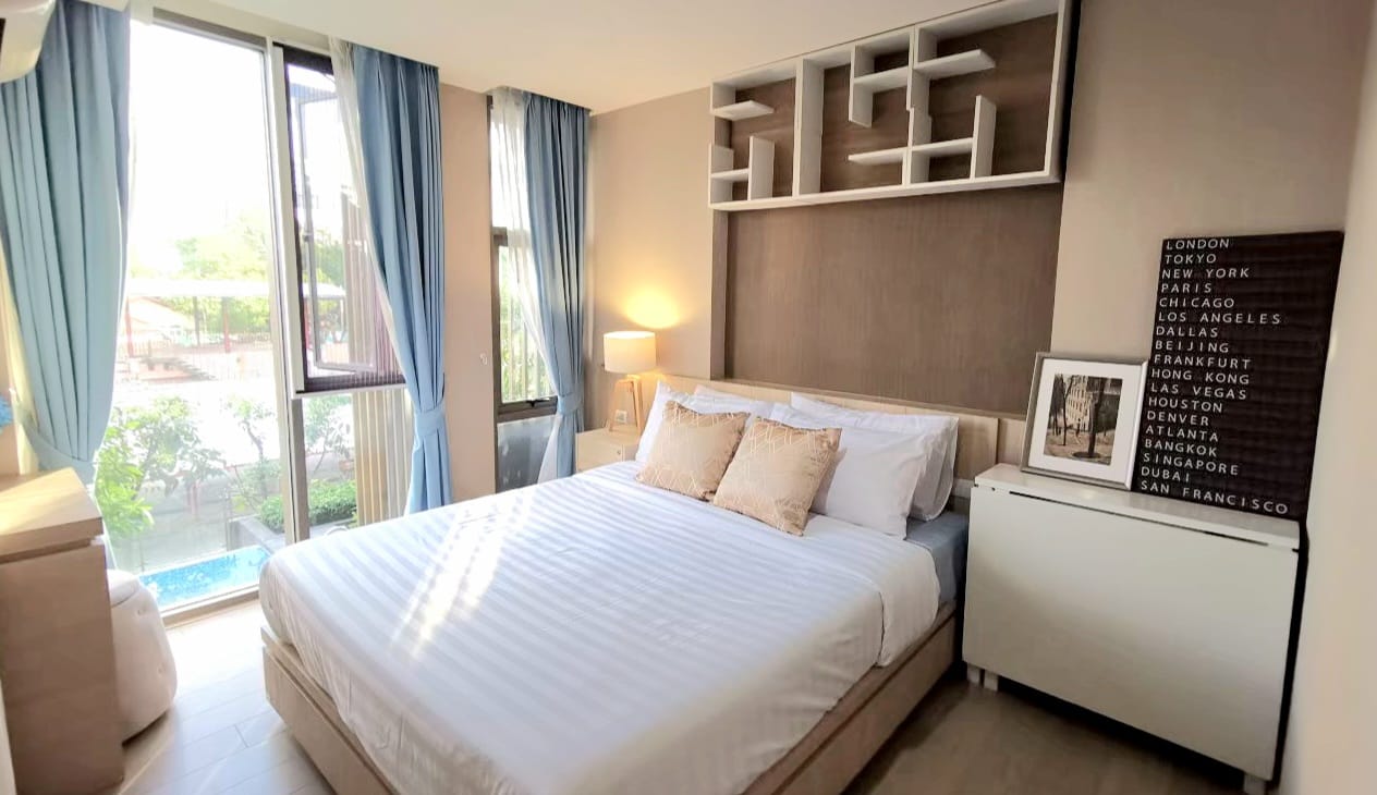 Klass Silom Condo - Image 2