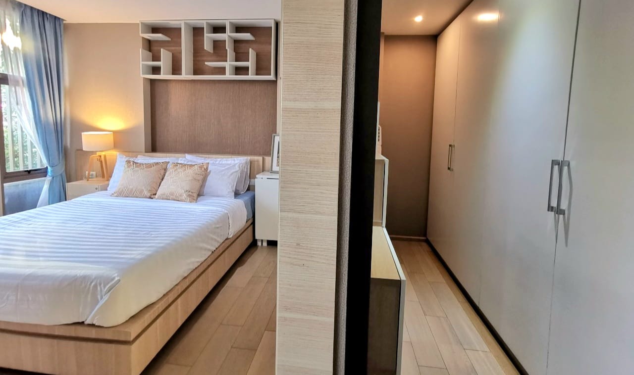 Klass Silom Condo - Image 4