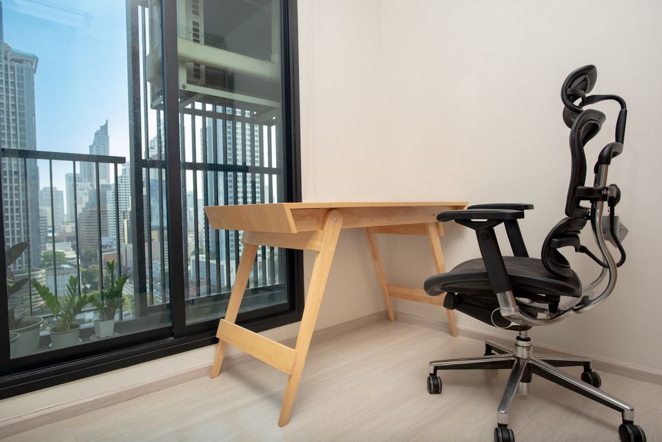 1 Bedroom Condo For Sale in Sam Sen Nok, Huai Khwang, Bangkok - Image 8