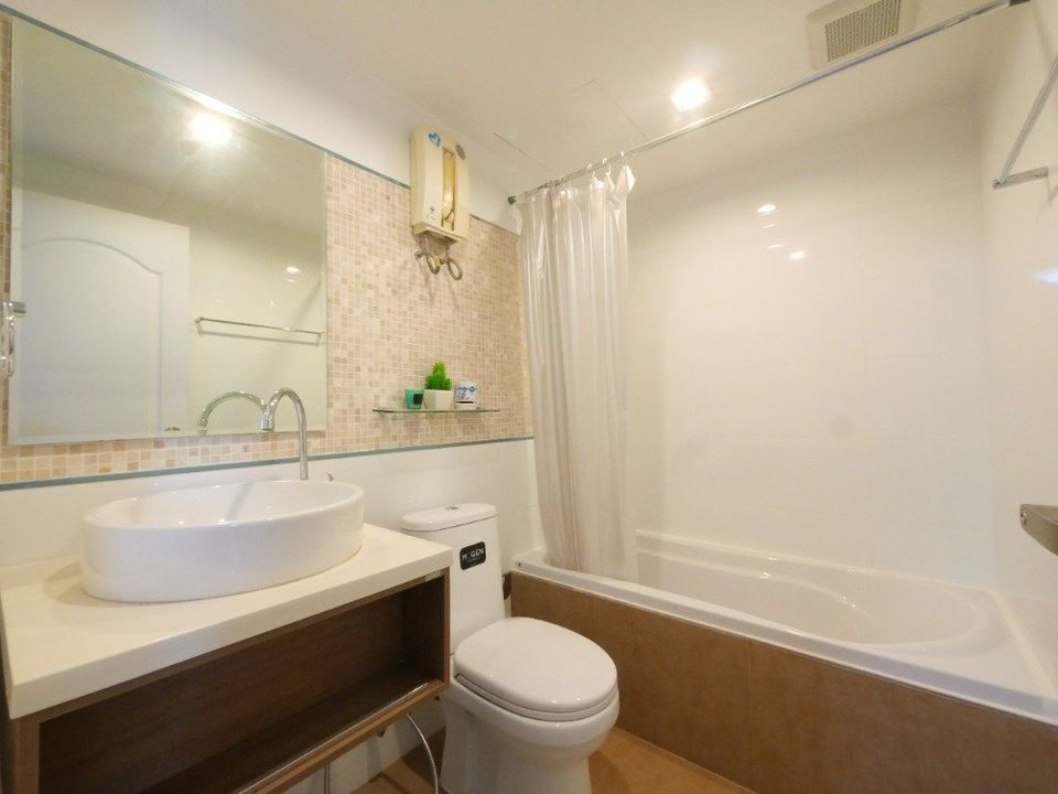 2 Bedroom Condo For Sale in Bang Phongphang, Yan Nawa, Bangkok - Image 23