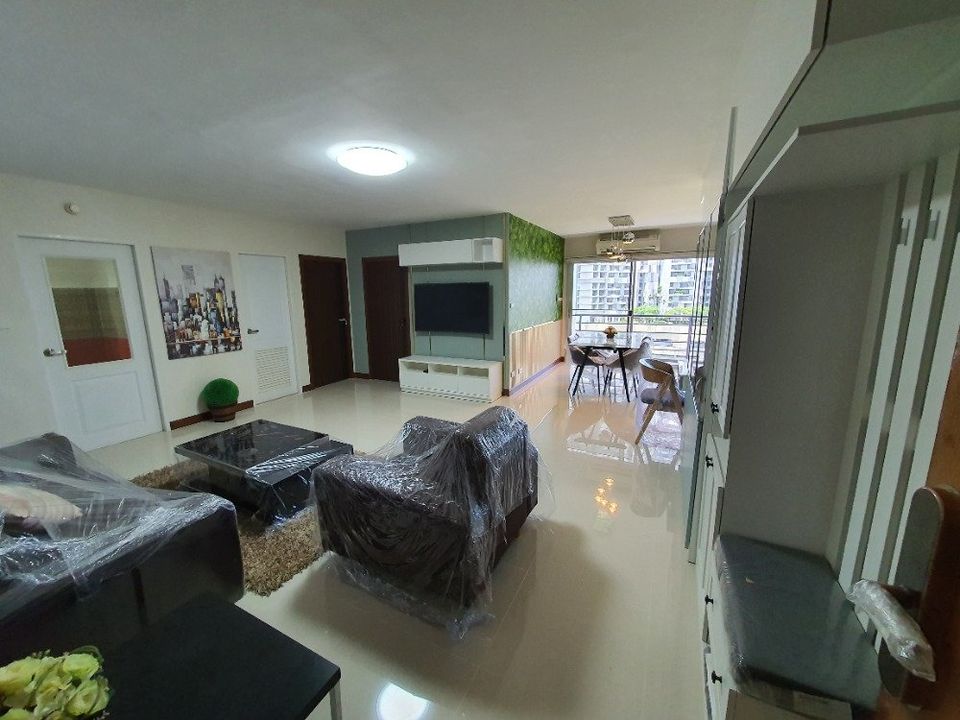 2 Bedroom Condo For Sale in Bang Phongphang, Yan Nawa, Bangkok - Image 1