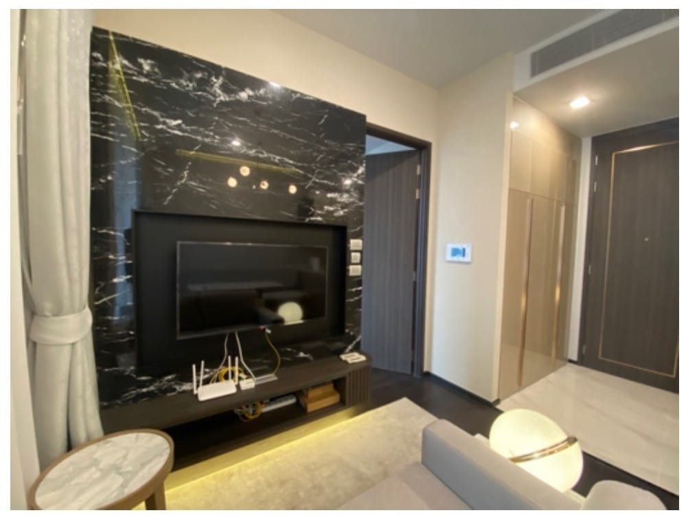 LAVIQ Sukhumvit 57 - Image 2