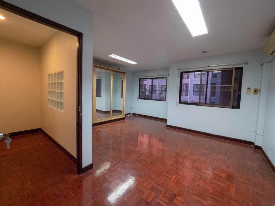  Retail Space  in Bang Chak, Phra Khanong, Bangkok - Image 6