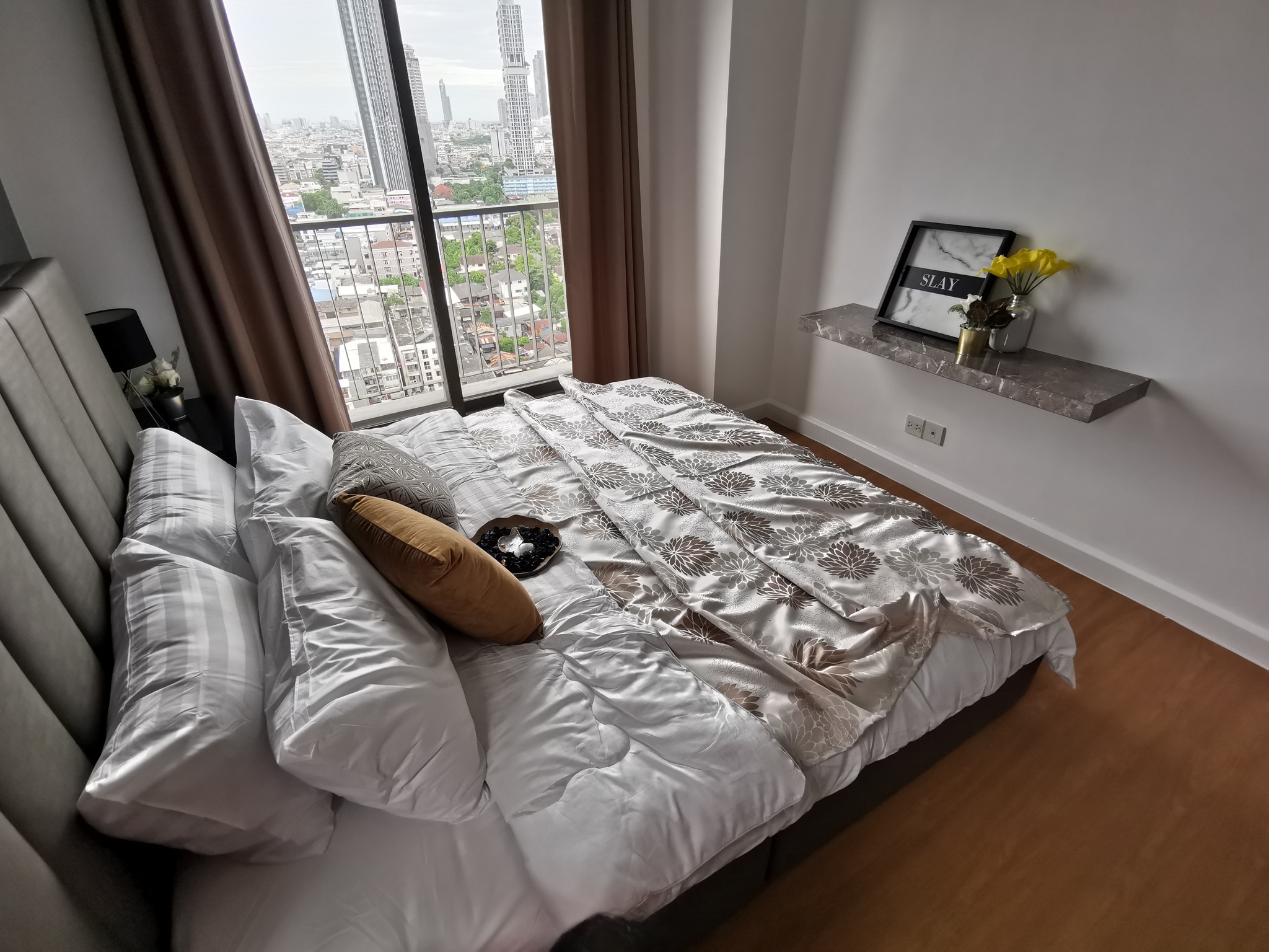 1 Bedroom Condo For Sale in Yan Nawa, Sathon, Bangkok - Image 4