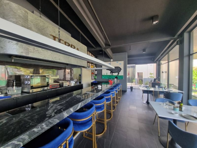  Retail Space  in Bang Kapi, Huai Khwang, Bangkok - Image 2