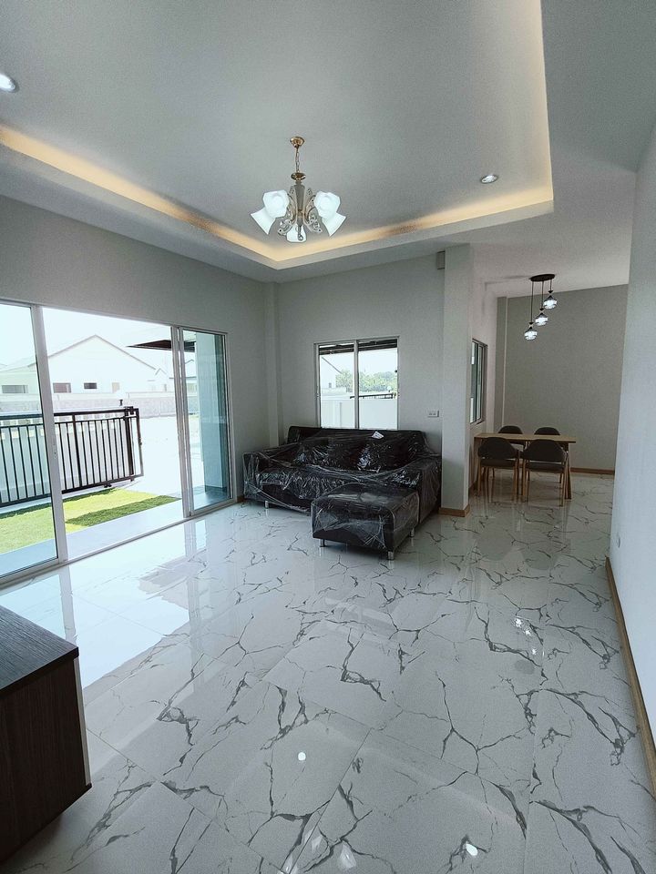 3 Bedroom House For Sale in Pa Phai, San Sai, Chiang Mai - Image 2