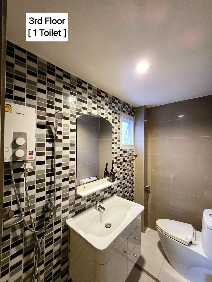 2 Bedroom Townhouse  in Fa Ham, Mueang Chiang Mai, Chiang Mai - Image 7