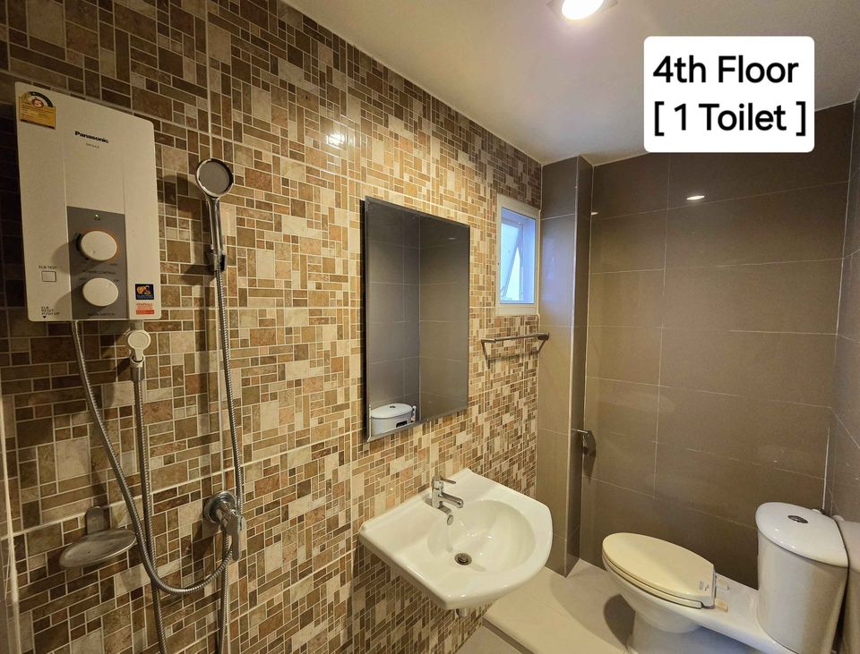 2 Bedroom Townhouse  in Fa Ham, Mueang Chiang Mai, Chiang Mai - Image 9