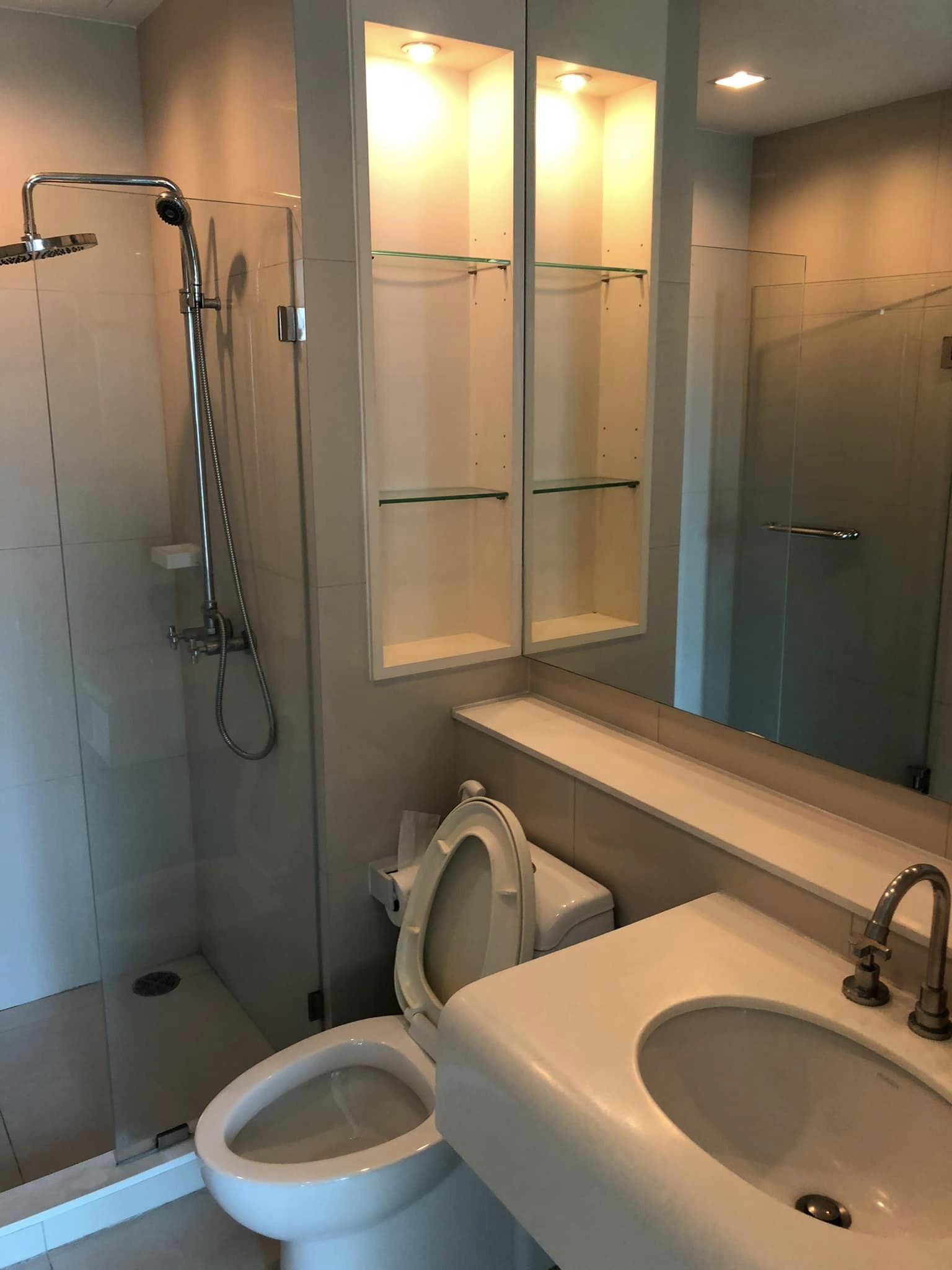 Ivy Sathorn 10 - Image 6