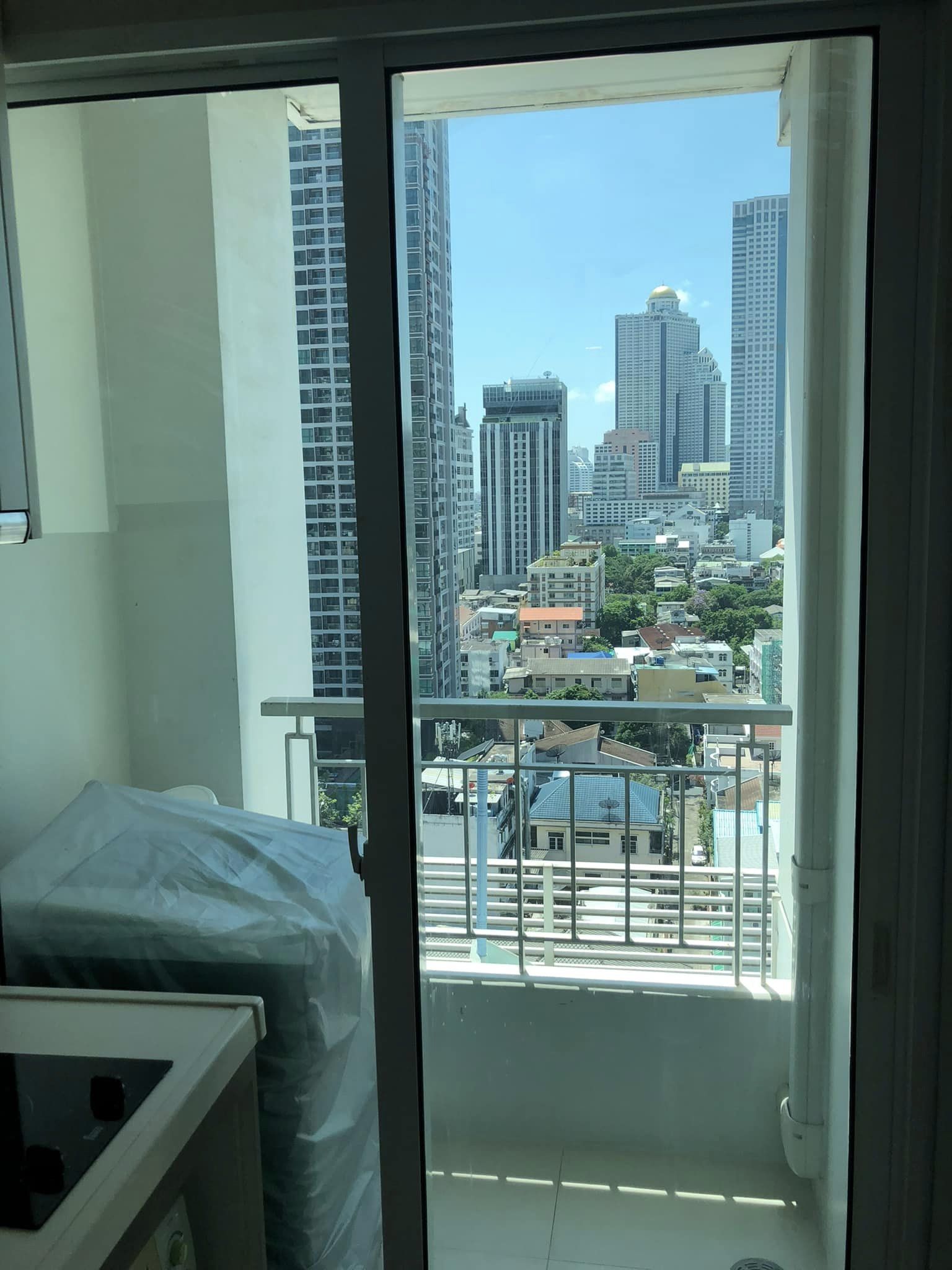 Ivy Sathorn 10 - Image 7