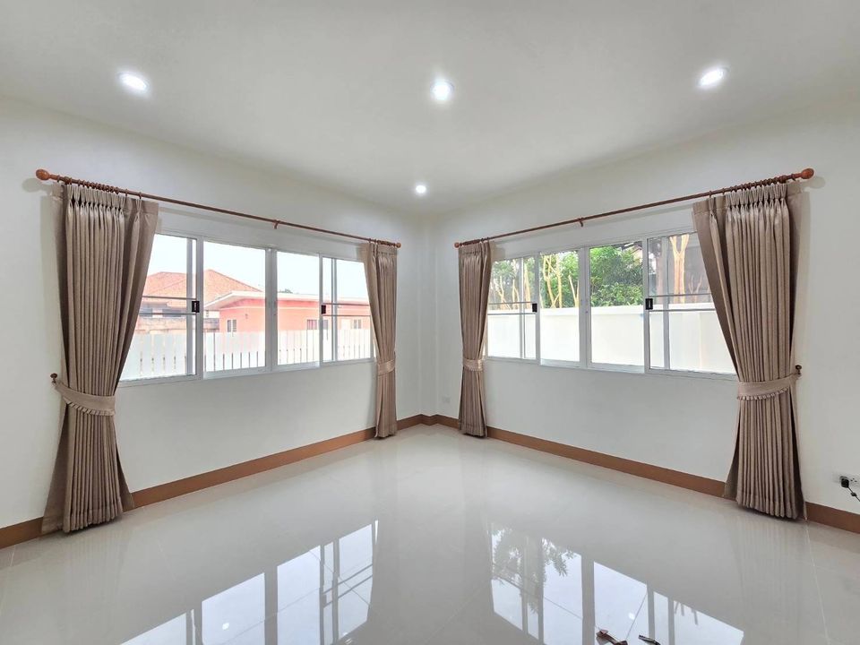 3 Bedroom House in Nong Phueng, Saraphi, Chiang Mai - Image 6